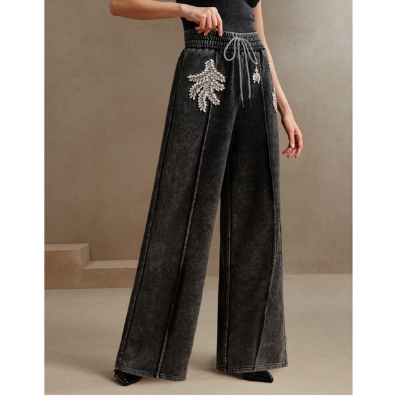 Mineral wash Rhinestone detail Stretchy Waist Straight Leg Pants - Picture 1 of 4